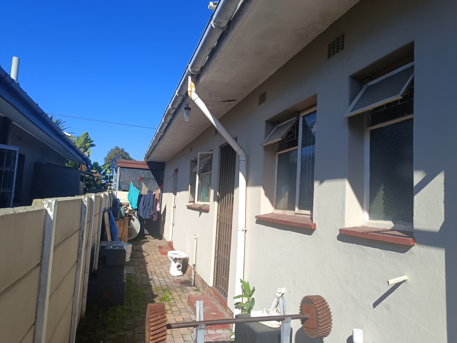 4 Bedroom Property for Sale in Belmont Park Western Cape